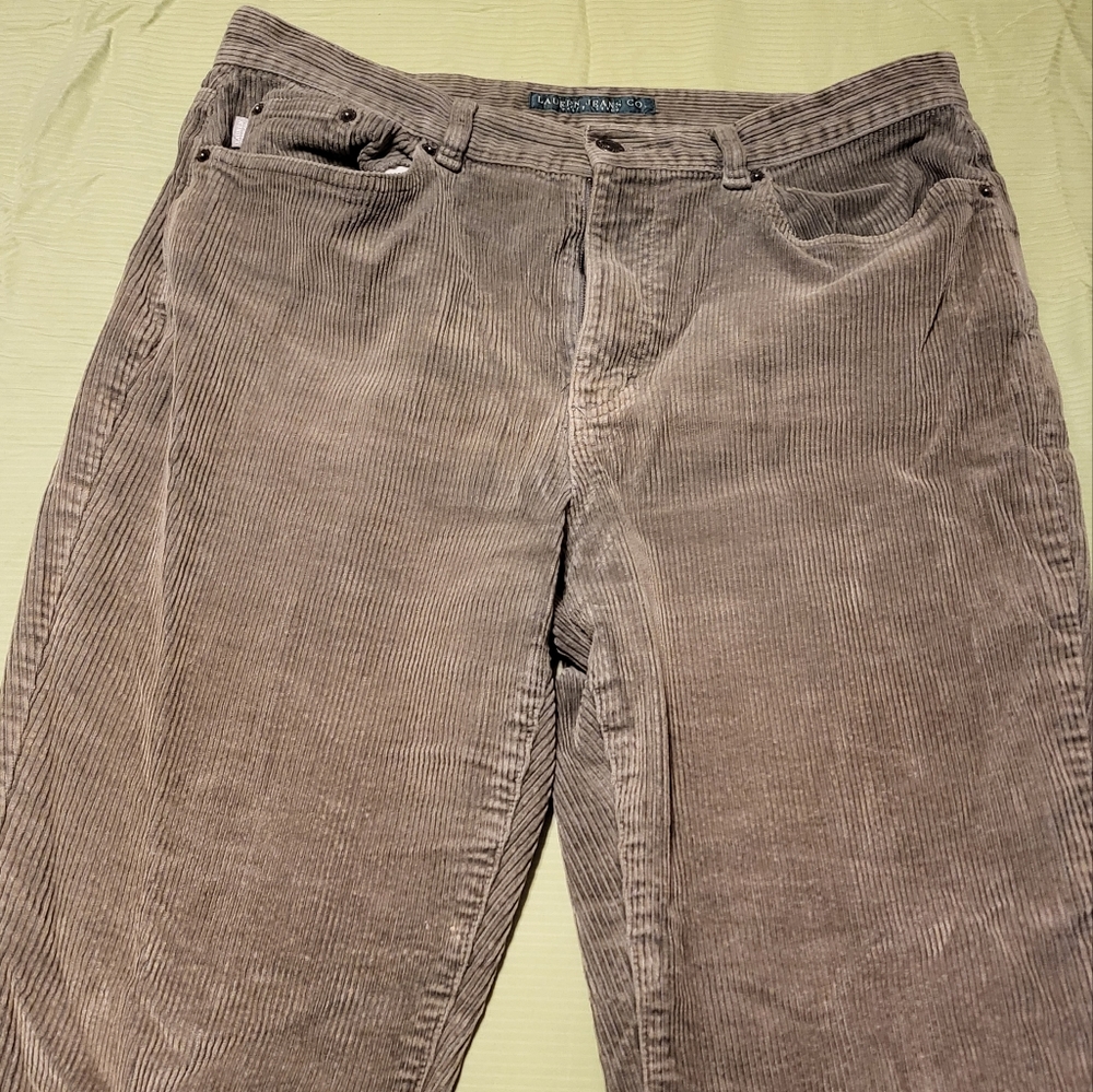 Lauren Jeans Co. by Ralph Lauren Size 12 olive corduroy pants